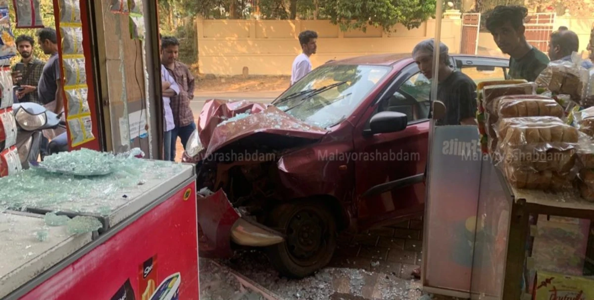 ഇരിക്കൂറില് കാര് കടയിലേക്ക് പാഞ്ഞുകയറി