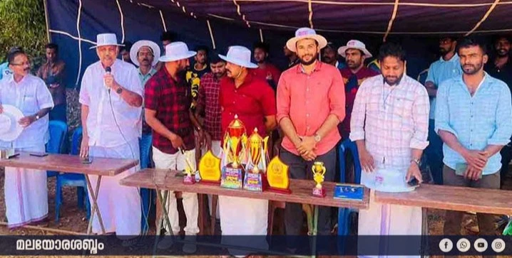 ചികിത്സ ധനസഹായത്തിനായി സോഫ്റ്റ് ബോള്‍ ക്രിക്കറ്റ് ടൂര്‍ണ്ണമെന്റ് സംഘടിപ്പിച്ചു.