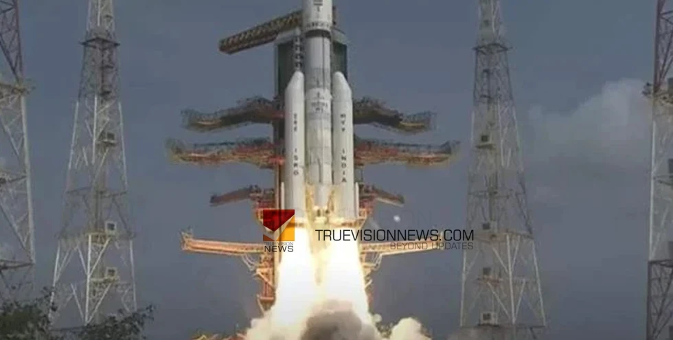 ഐഎസ്ആർഒയുടെ എൽവിഎം 3 വൺ വെബ്ബ് ദൗത്യം വിജയകരം 