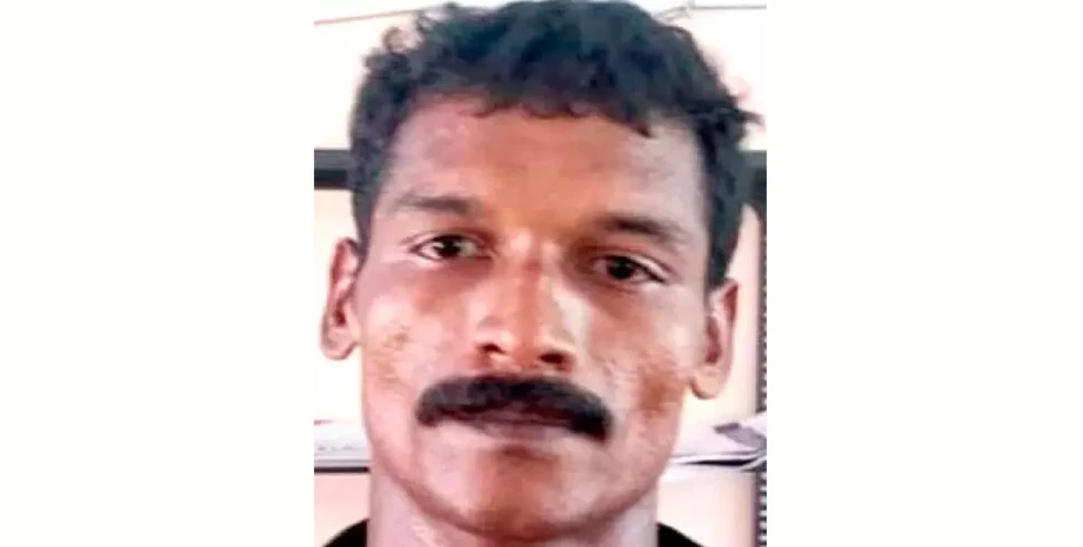  കെ.​എ​സ്.​ആ​ര്‍.​ടി.​സി ബ​സി​ല്‍ അ​പ​മ​ര്യാ​ദ​യാ​യി പെ​രു​മാ​റി​യ യു​വാ​വ് പി​ടി​യി​ല്‍